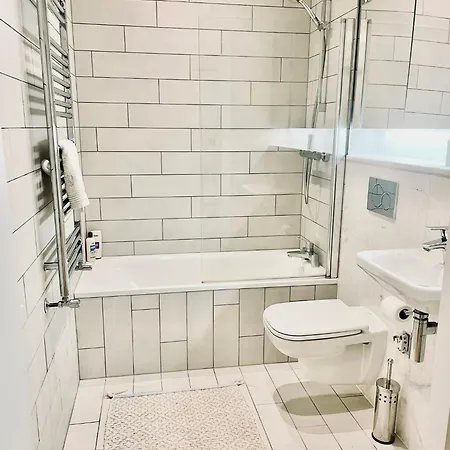 Luxurious Spacious In Central City!! Apartment Dublin